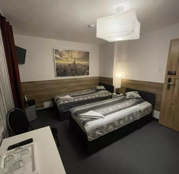 Aamiaismajoitus (B&B) Antonina Pensjonprzykortach