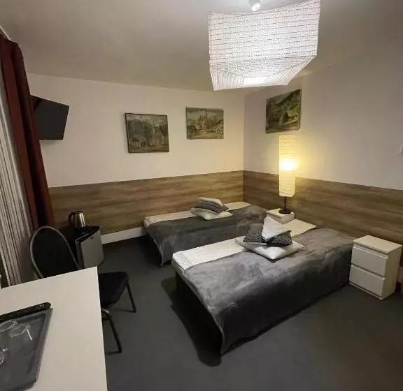 Aamiaismajoitus (B&B) Antonina Pensjonprzykortach