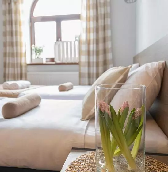 ベッドアンドブレックファースト Do Poduchy