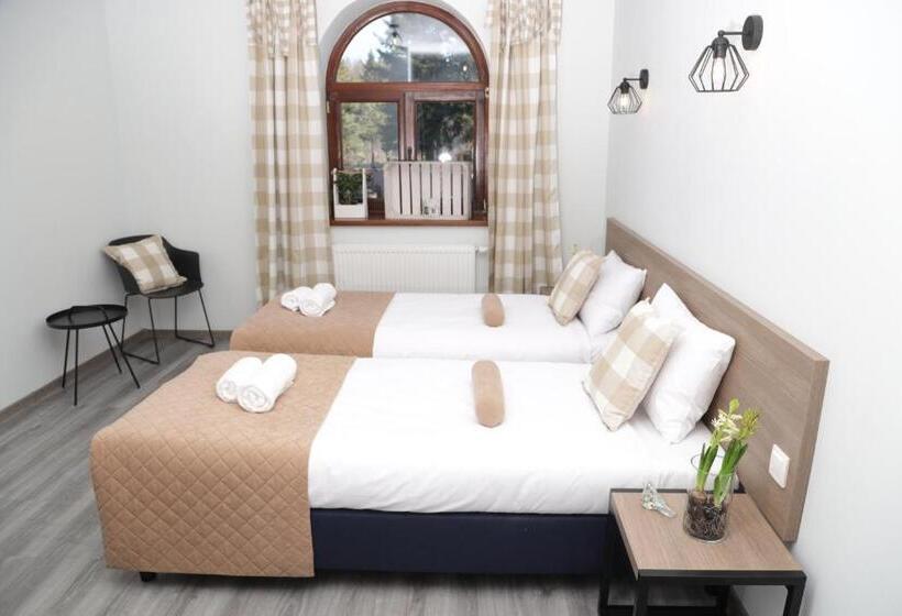 ベッドアンドブレックファースト Do Poduchy