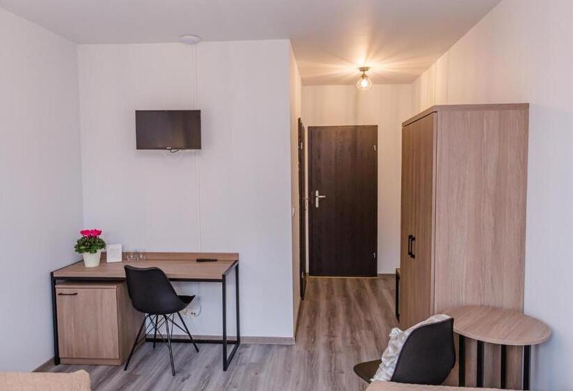 مبيت وإفطار Do Poduchy