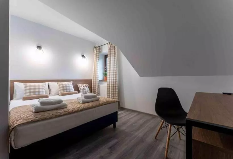 ベッドアンドブレックファースト Do Poduchy