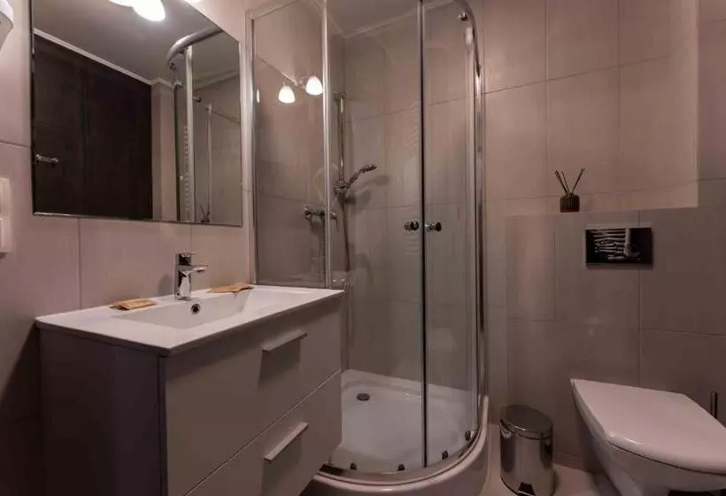 ベッドアンドブレックファースト Do Poduchy