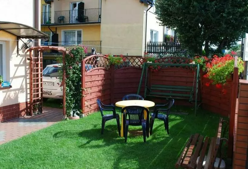 Aamiaismajoitus (B&B) Dom Wczasowy Grażyna