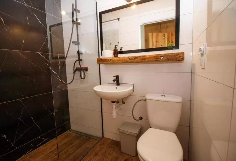 Aamiaismajoitus (B&B) Forrest Jantar