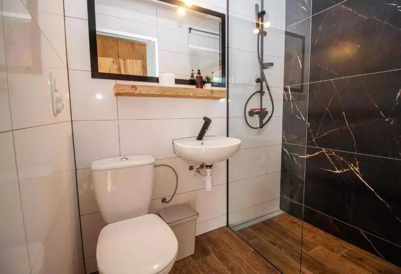 Aamiaismajoitus (B&B) Forrest Jantar