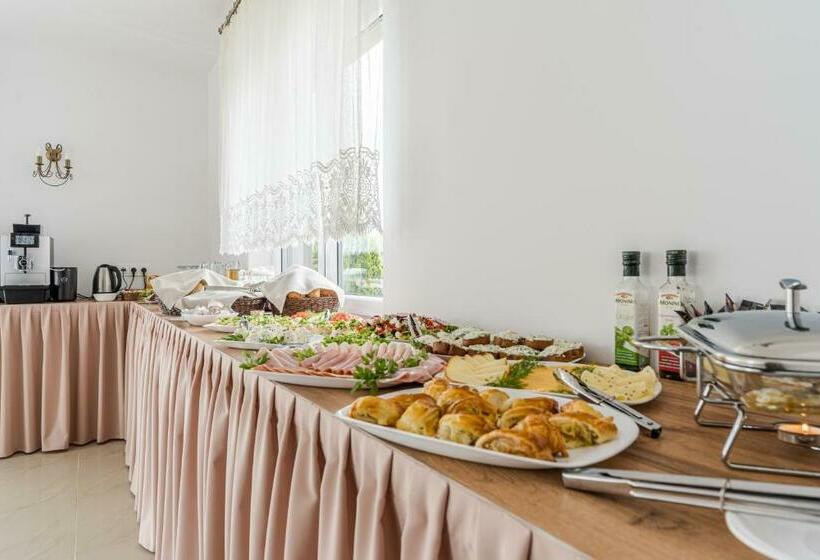 مبيت وإفطار Villa Lima