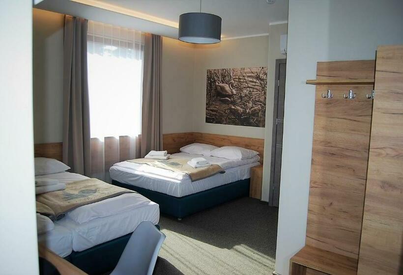 مبيت وإفطار Villa Natura Zator Przeciszów