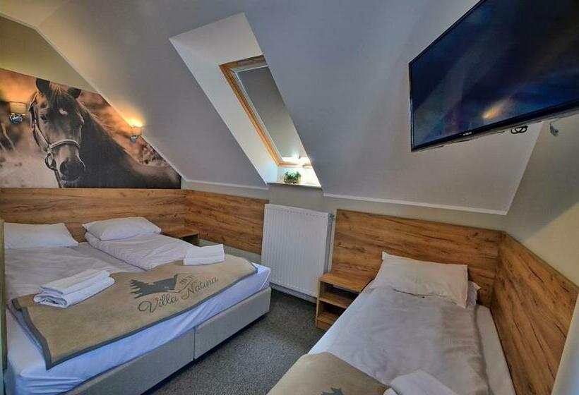 مبيت وإفطار Villa Natura Zator Przeciszów