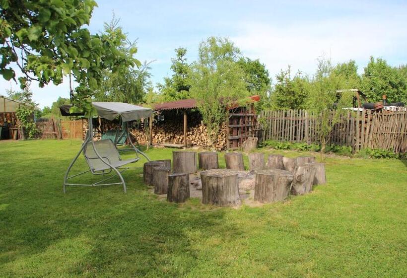 호텔 Agroturystyka W Jabłoniowym Sadzie