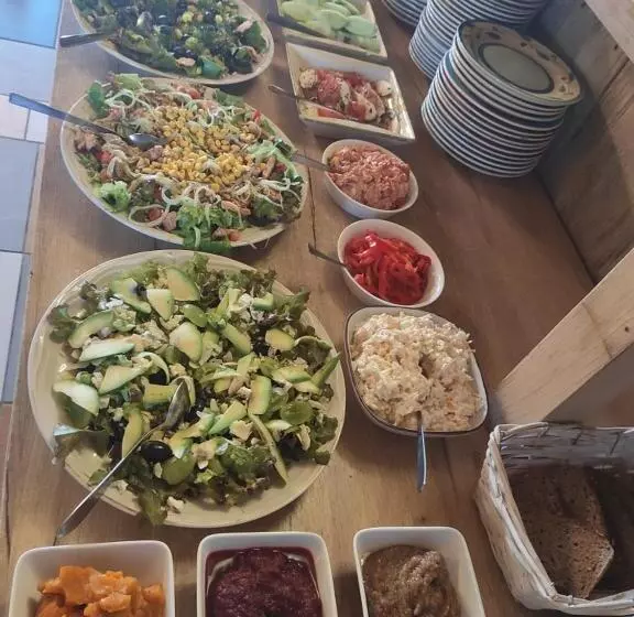 Hotelli Folwark Malinowy Chruśniak