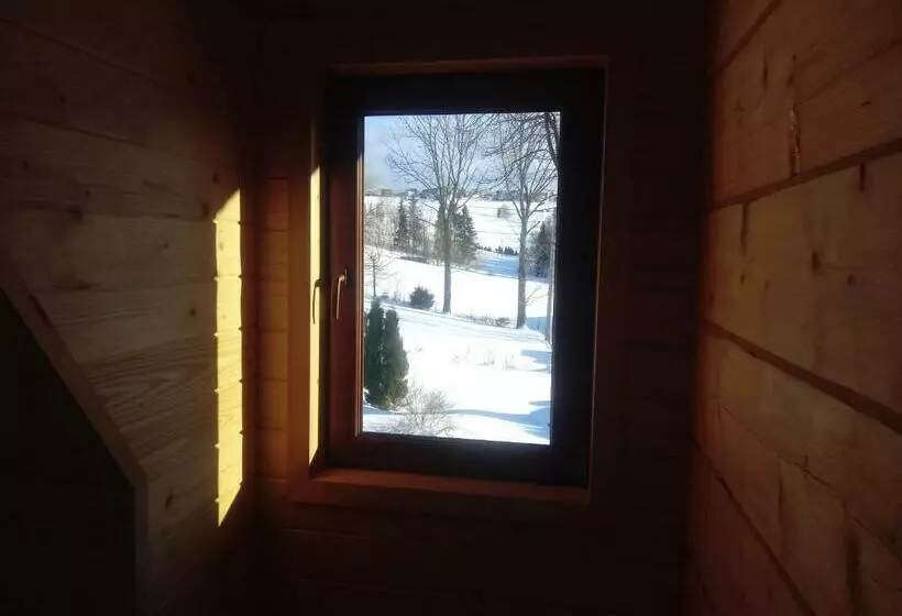 ホテル Miodowa Chata Pokoje Gościnne