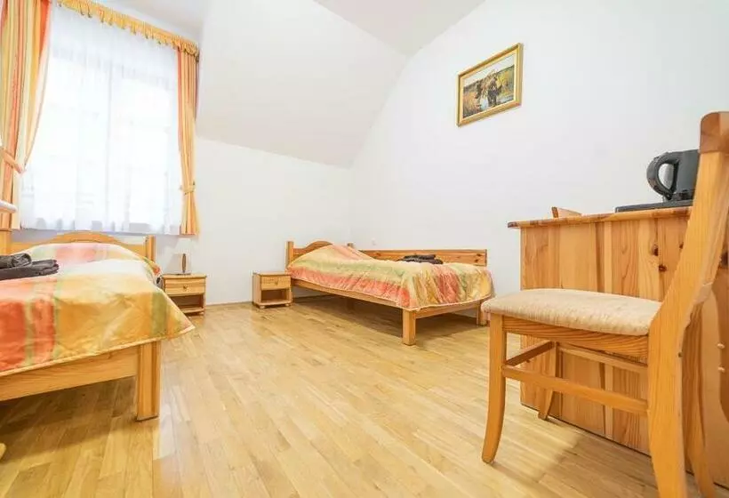 ホテル Ośrodek Wrzosowa Góra   Pokoje
