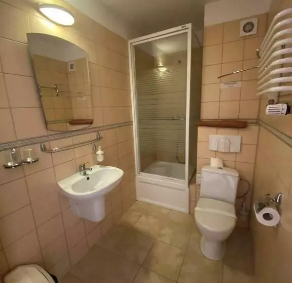 ホテル Ośrodek Wrzosowa Góra   Pokoje