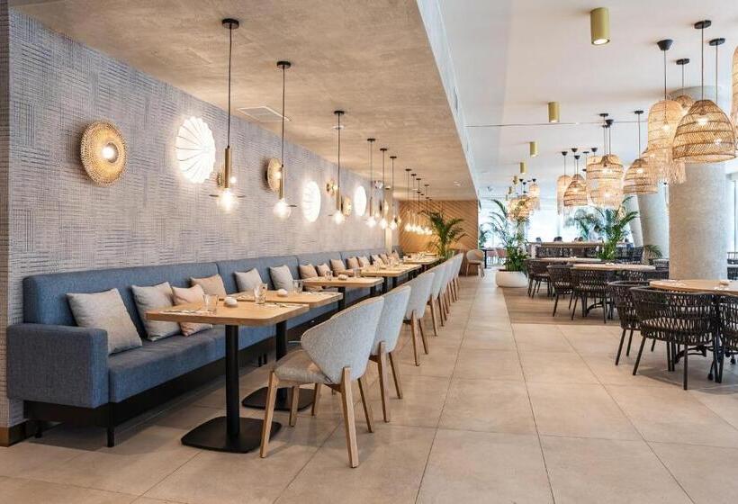 בית מלון כפרי Wave Międzyzdroje Resort & Spa