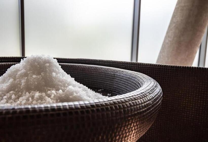 בית מלון כפרי Wave Międzyzdroje Resort & Spa