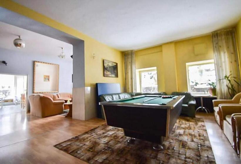 پانسیون Ośrodek Wypoczynkowy Mazowsze W Karpacz