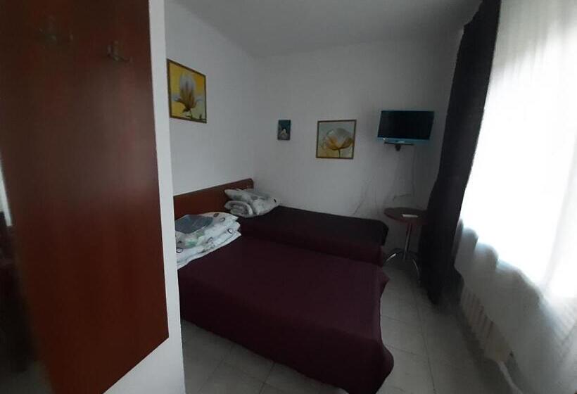 پانسیون Ośrodek Wypoczynkowy Mazowsze W Karpacz