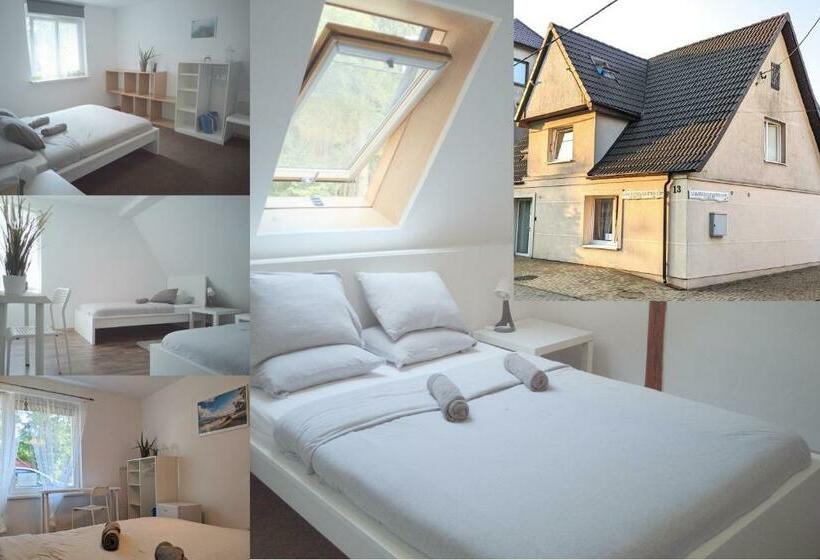 膳宿费 Piaskowy Domek