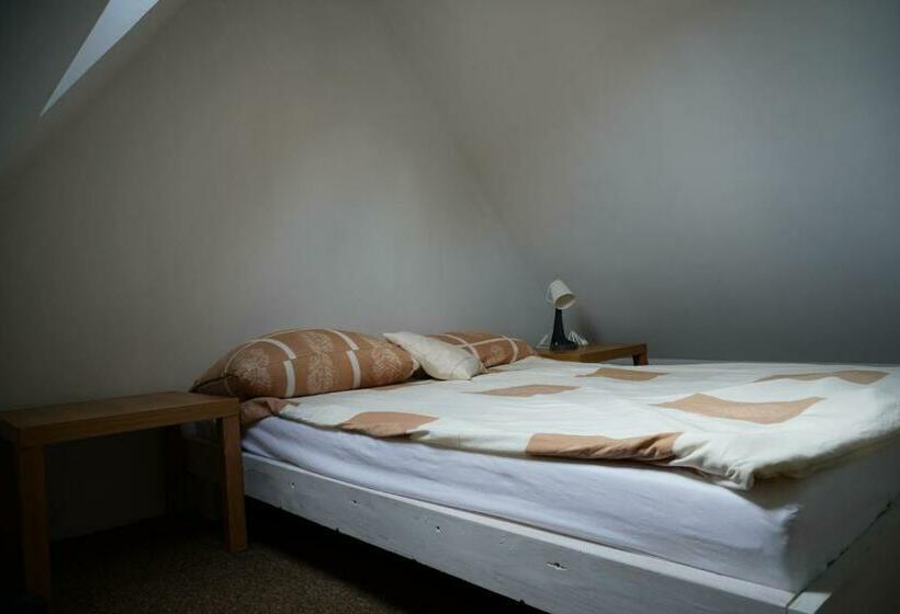 膳宿费 Piaskowy Domek