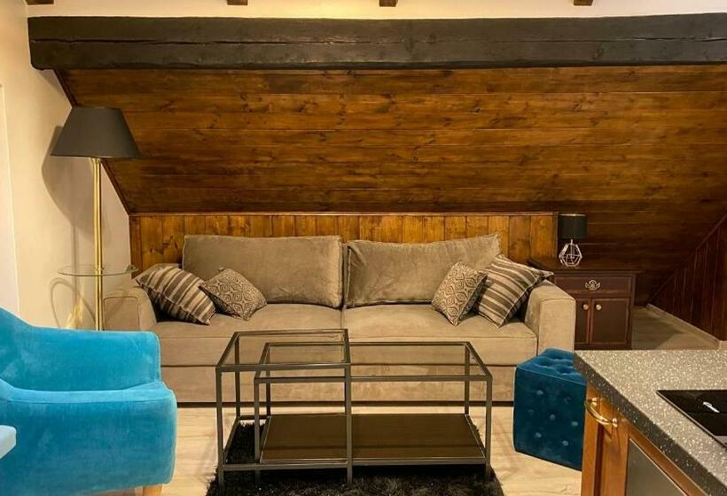 پانسیون Villa K2