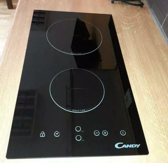 ユースホステル Midi