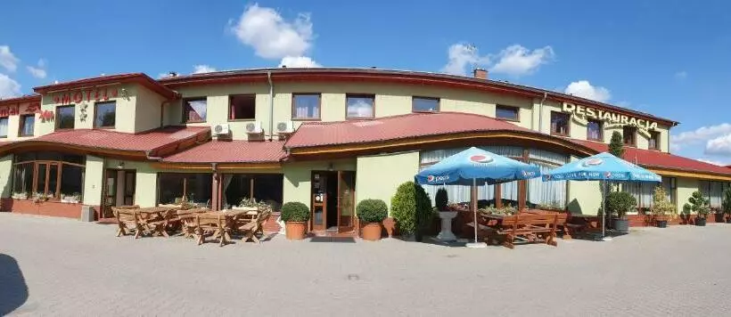 Retkeilymaja Motel Pintal