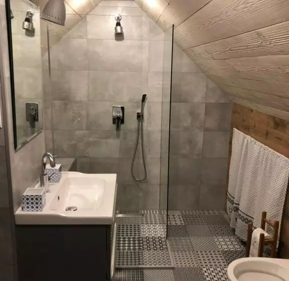 ベッドアンドブレックファースト Babushka Noclegi