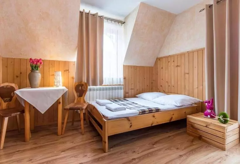 Aamiaismajoitus (B&B) Gościniec Nad Potokiem