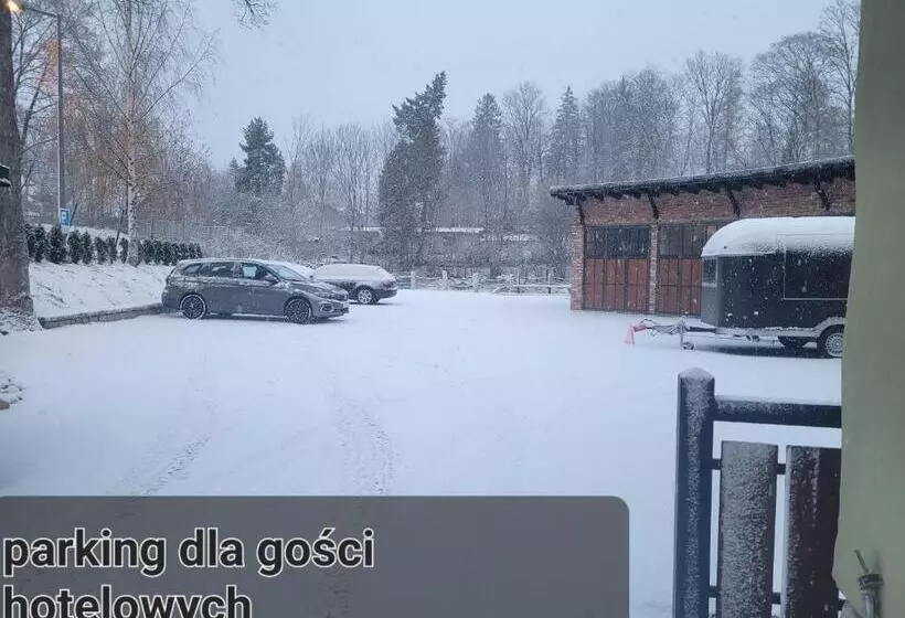 Aamiaismajoitus (B&B) Gościniec Pod Lipą