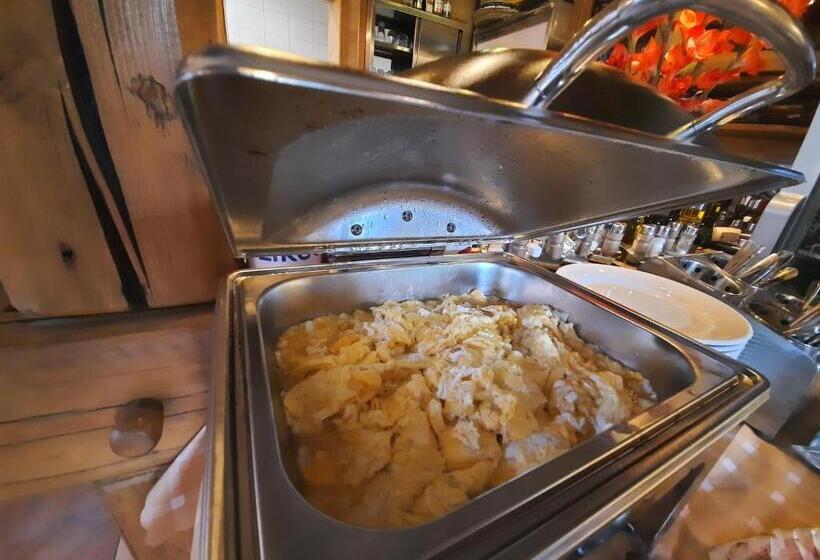 ベッドアンドブレックファースト Gościniec Pod Lipą