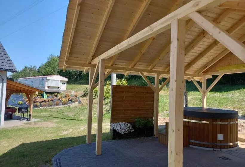 Aamiaismajoitus (B&B) Gosciniec Zacisze