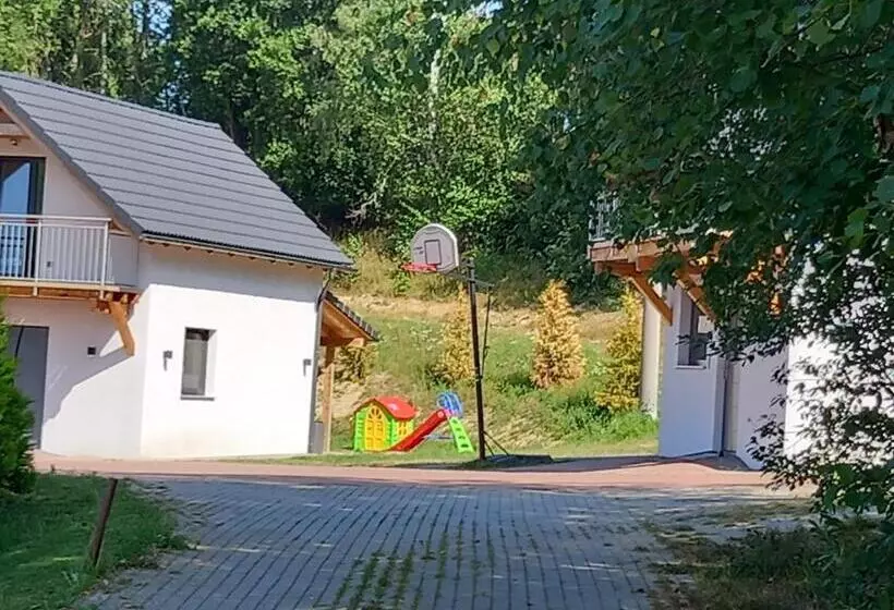 Aamiaismajoitus (B&B) Gosciniec Zacisze