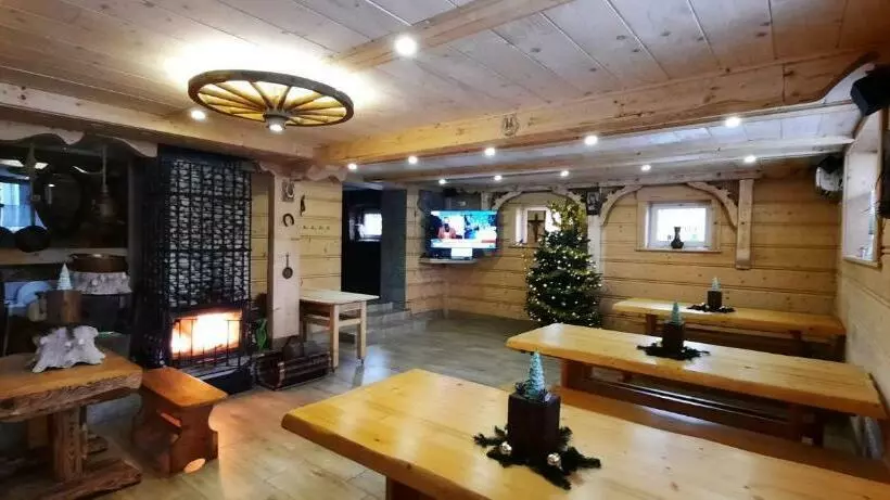 Aamiaismajoitus (B&B) Kazikowa Kuźnia