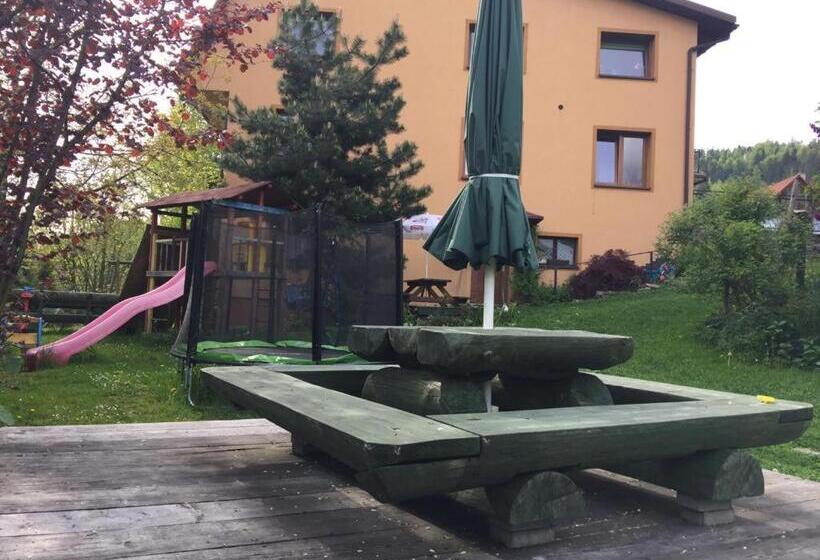 Bed and Breakfast U Janka