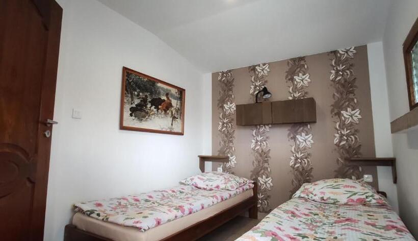 호텔 Agroturystyka Przylesie