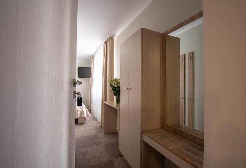 בית מלון כפרי Biały Gościniec