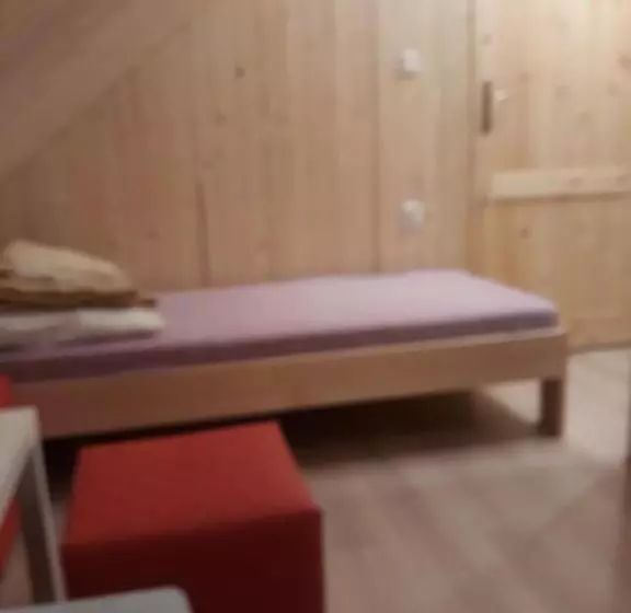 Hotelli Domek Pod Akacjami