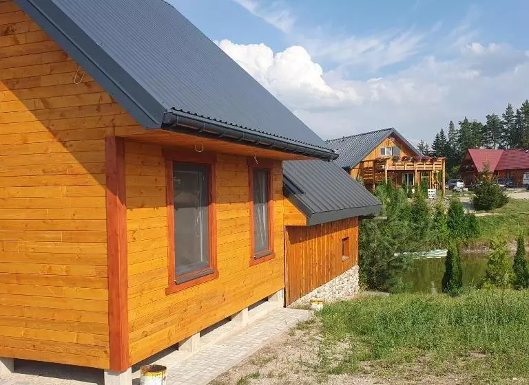 Hotelli Domek Pod Akacjami