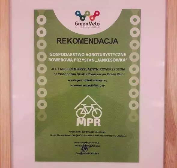 ホテル Gospodarstwo Agroturystyczne Rowerowa Przystań Jankesówka