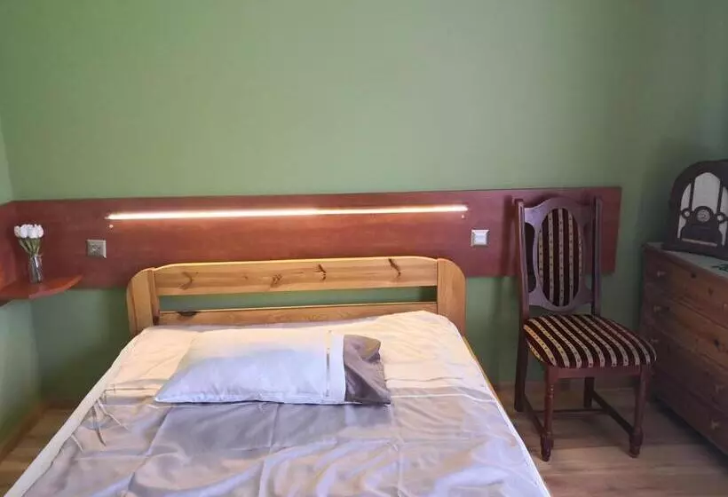 Hotelli Pod Orłem