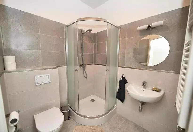 Hotelli Stara Cynkownia