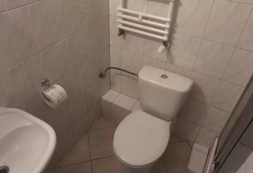 Majatalo Zajazd U Doktora