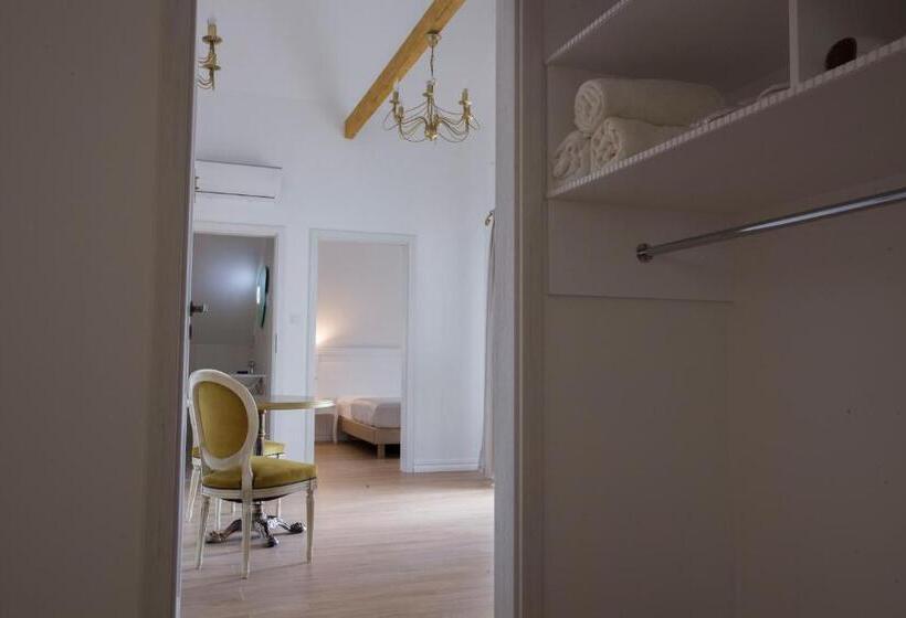 استراحتگاه Dwór I Dworek Leszczowate Wellness & Spa