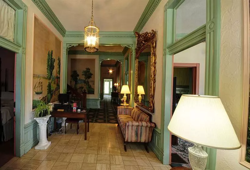 Bed and Breakfast Edenfield House