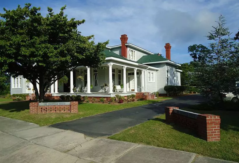 Bed and Breakfast Edenfield House