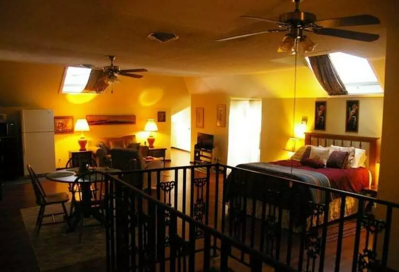 Home Sweet Home Bed & Breakfast