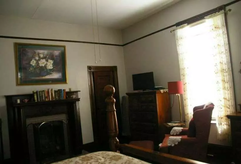 Home Sweet Home Bed & Breakfast