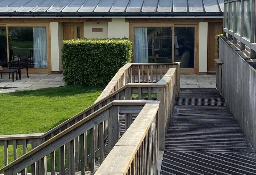 مبيت وإفطار The Carpenters Arms