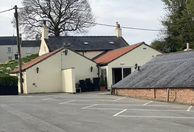 مبيت وإفطار The Carpenters Arms